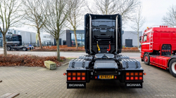 20260201-Tom-Holding-00087